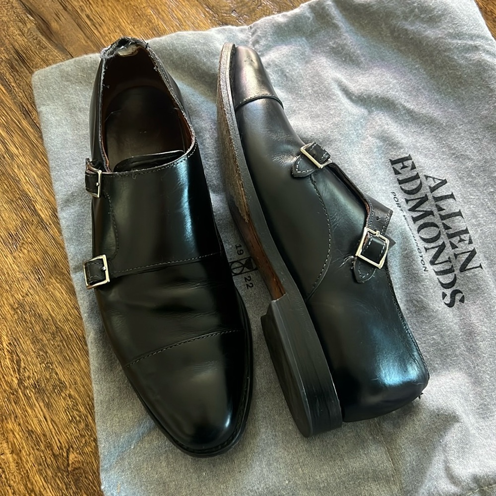 Allen Edmond men’s shoes size 9